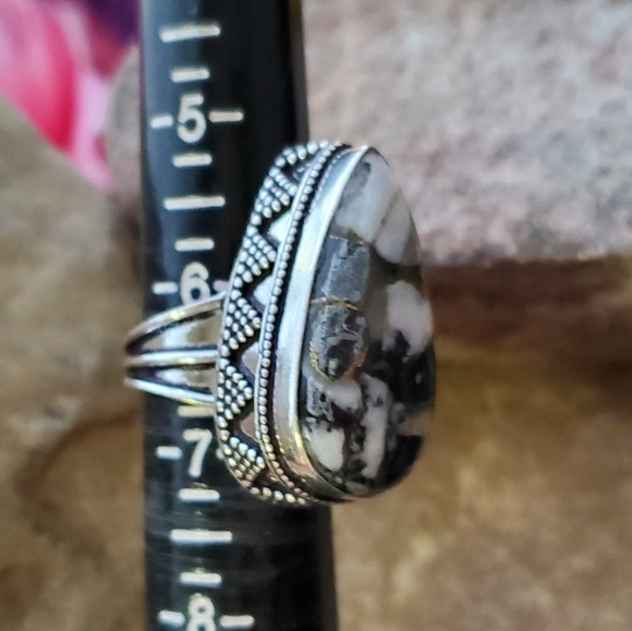 Zebra Jasper Ring - Hepls you to find your balance in life - Picture 5 of 6